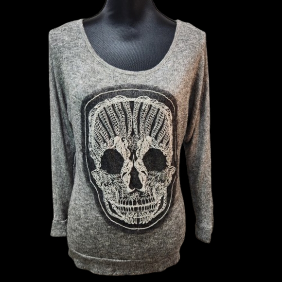 CHARLOTTE RUSSE Lace Skull Fine Knit Grey Heather Sweater Stretch Tunic Top (M) - Picture 2 of 9
